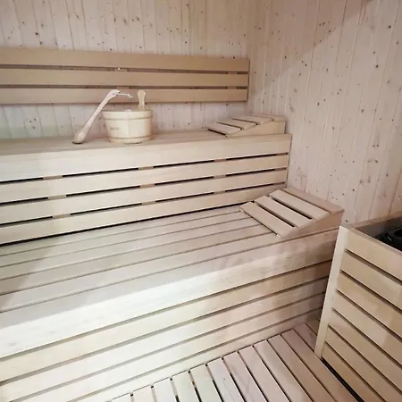 Pietra Viva E Relax Veglie